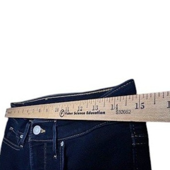 Levi's 311 Shaping Skinny Jeans‎ Dark Wash Women's Size 28W x 30L Blue Americana - Picture 6 of 15
